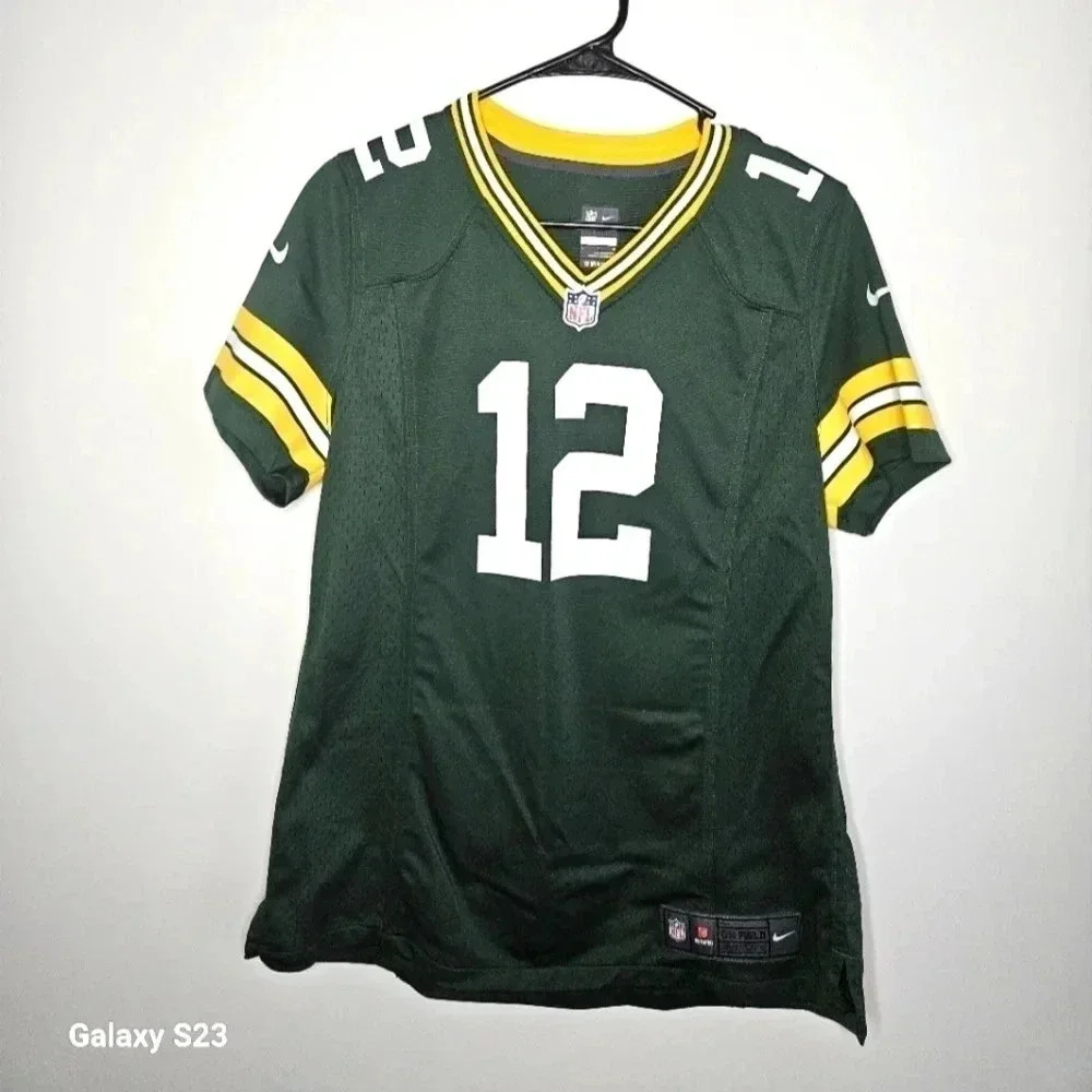New football‎ jersey